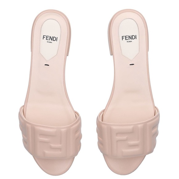 Fendi debossed-logo slide sandals- size- 39 sold out everywhere - Picture 3 of 14